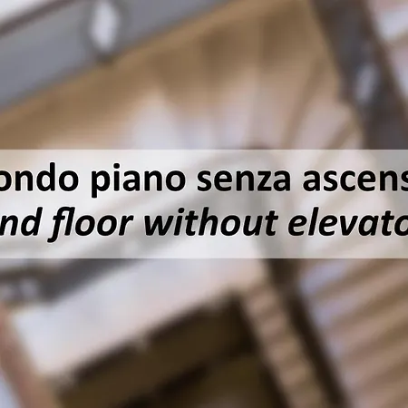 Gastone Apartment By Mamo Florence-2